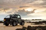 Land Rover Defender SVX 60th Anniversary Edition 2008 года
